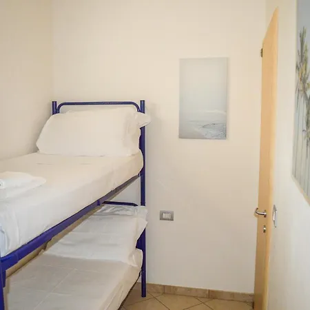 Homiday - Villaggio Διαμέρισμα Pineto