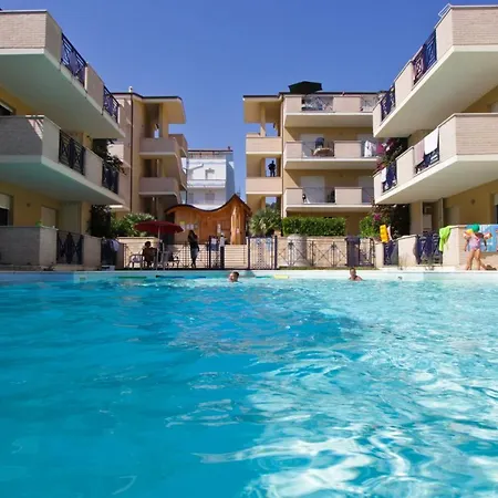 Lägenhet Homiday - Villaggio