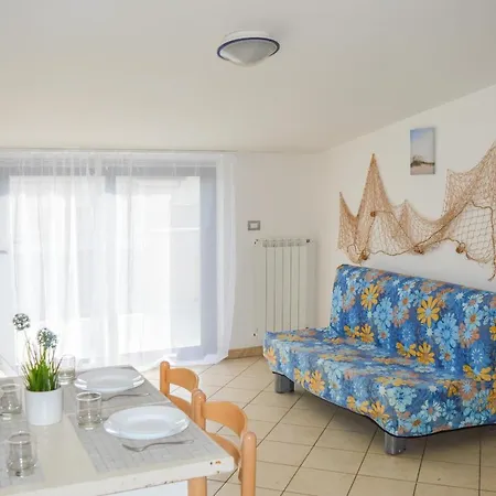 Homiday - Villaggio Διαμέρισμα