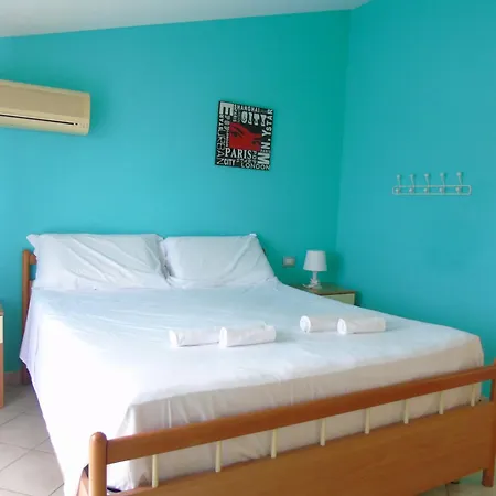 Homiday - Bay Village Apartment