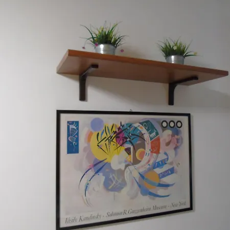 Homiday - Bay Village Apartment *