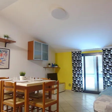 Apartment Homiday - Bay Village *