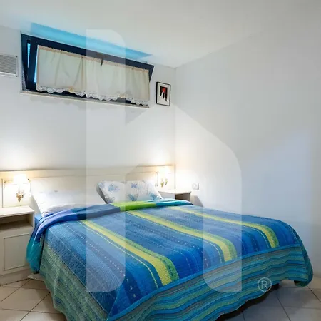 Apartment Homiday - Bay Village