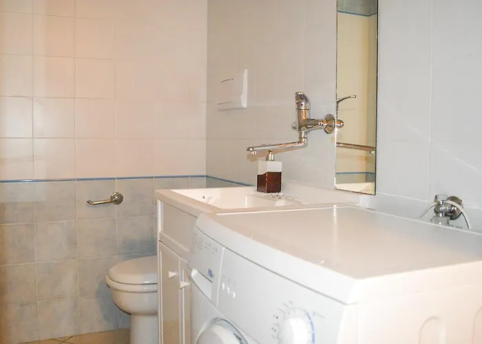 Lägenhet Homiday - Villaggio Pineto