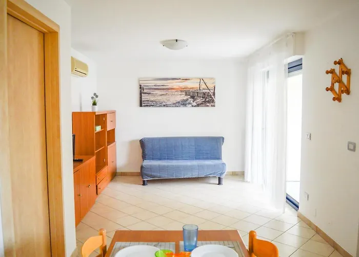 Lägenhet Homiday - Villaggio