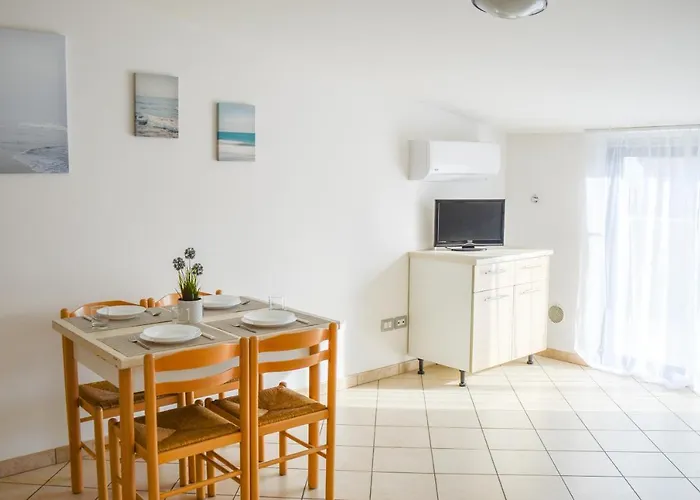 Homiday - Villaggio Lägenhet